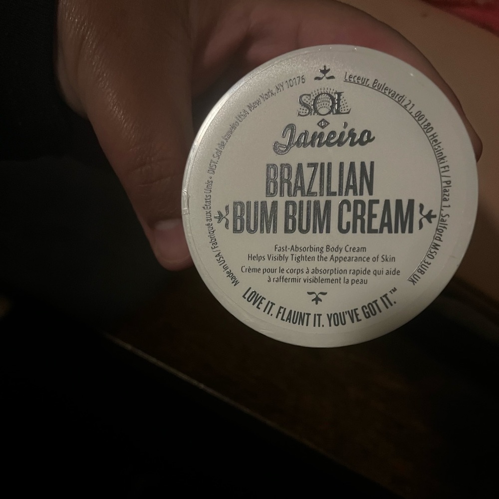 *New* Sol de Janeiro Brazilian BumBum cream